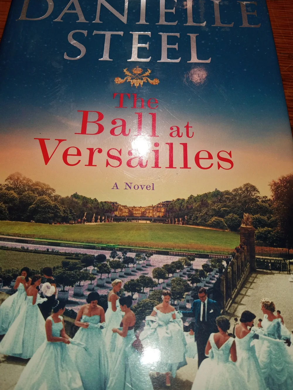 Danielle Steel — The Ball at Versailles (Blue Cover)